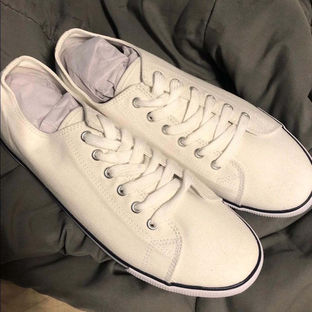 White New Casual Shoes